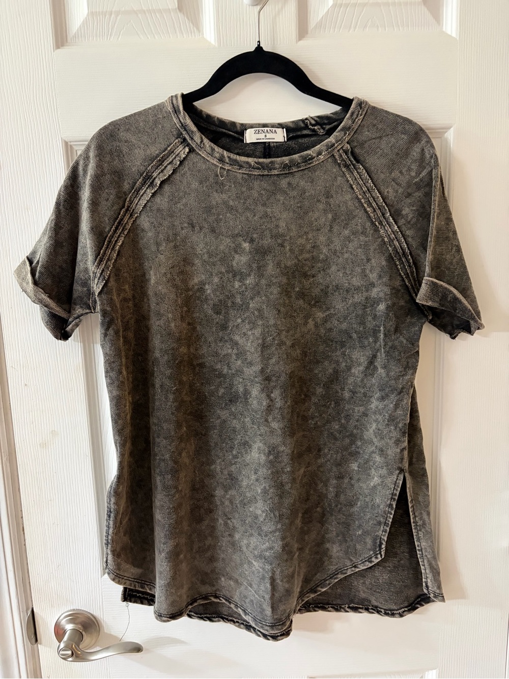 Boutique Brand Zenana Outfitters Washed Black Short Sleeve Tee